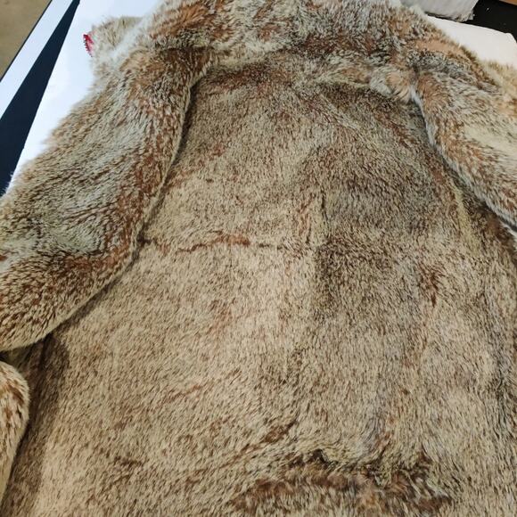 GAP Reversible Red Faux Fur Lined Zip Up Vest Size Small - Picture 5 of 9